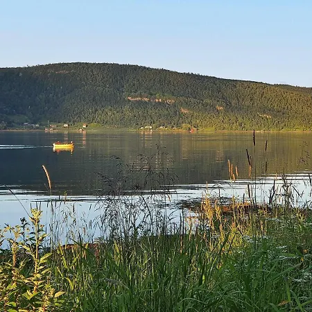 Holiday Home Rossfjordstraumen Holiday home *