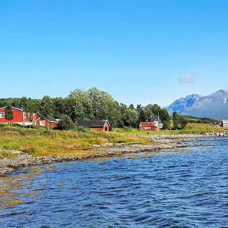 Holiday Home Rossfjordstraumen Rossfjordstraumen